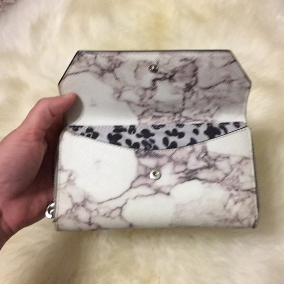 Rebecca Minkoff Marble Wallet - Picture 4 of 6